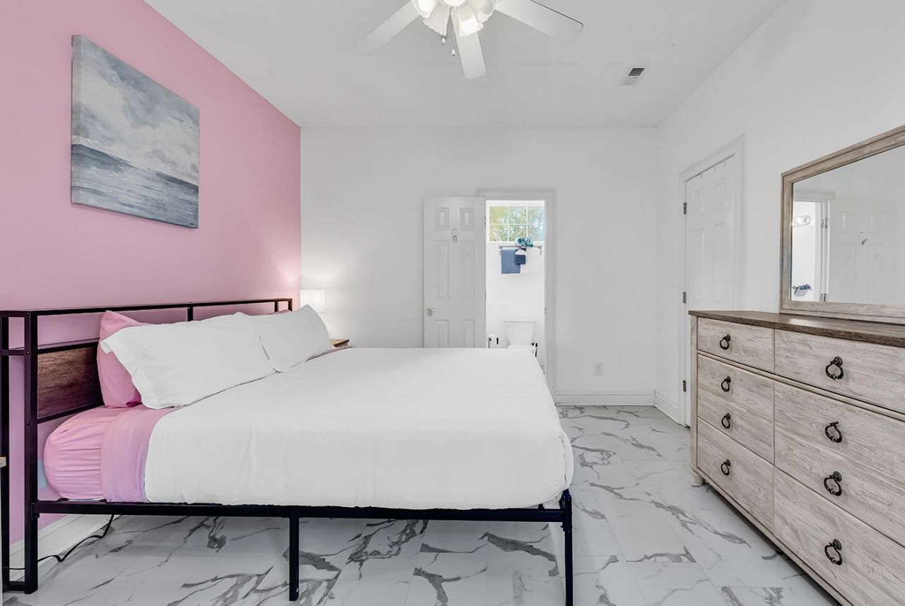 404 8th Ave. S Photo 13