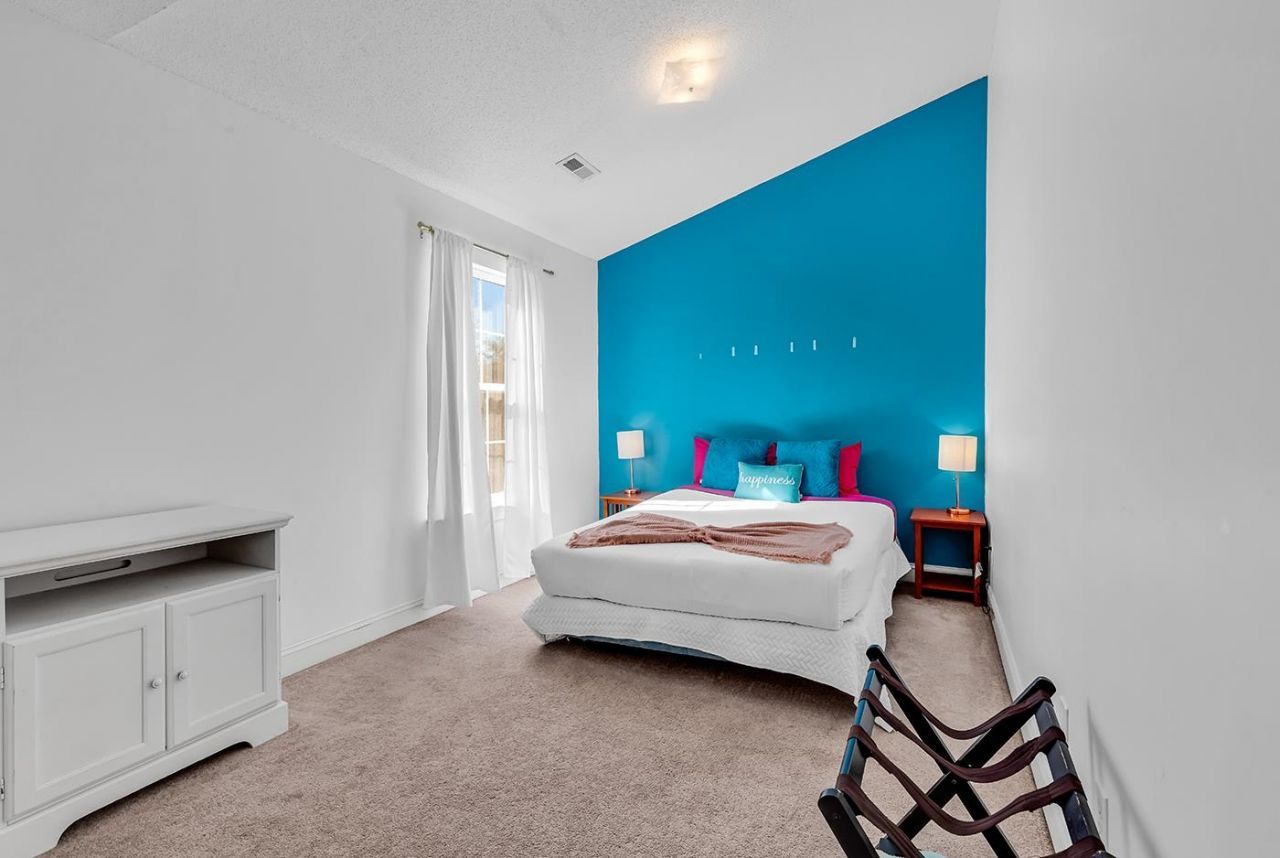 404 8th Ave. S Photo 19