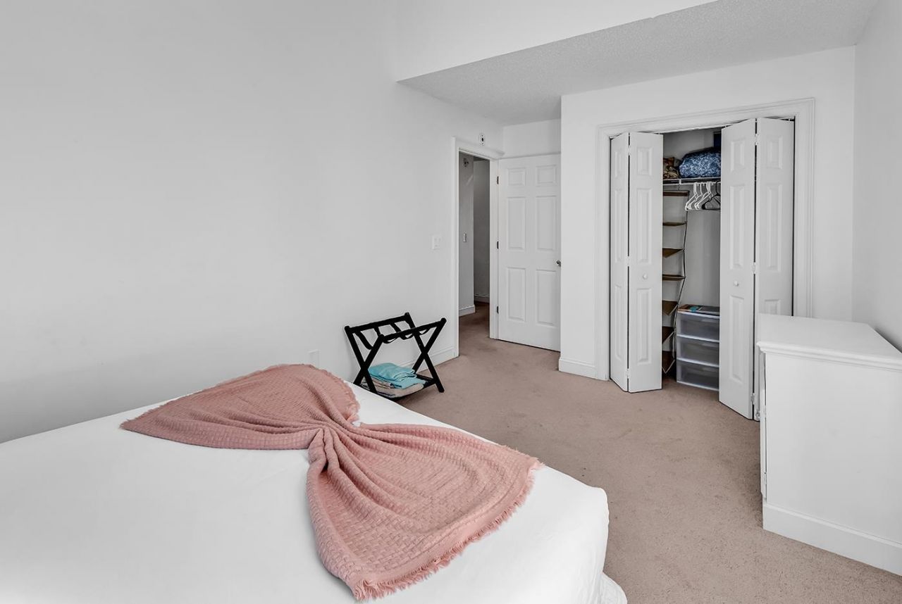 404 8th Ave. S Photo 20