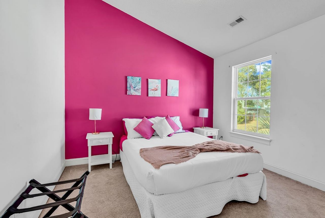 404 8th Ave. S Photo 21