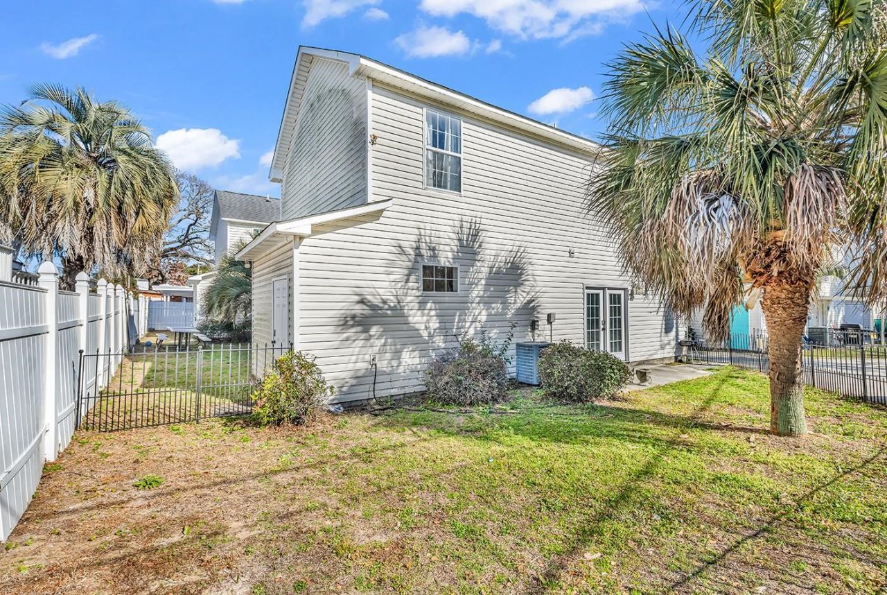 404 8th Ave. S Photo 24