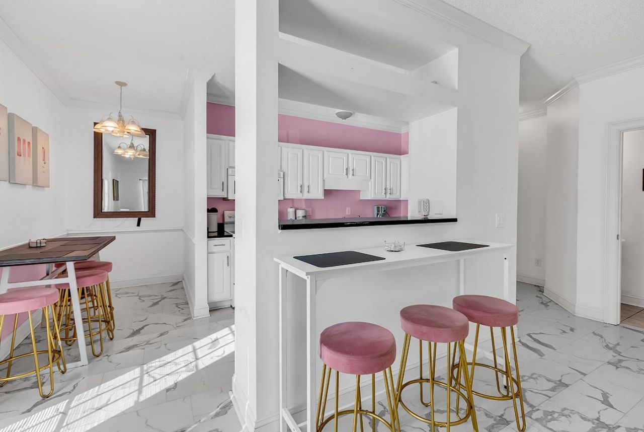 404 8th Ave. S Photo 6