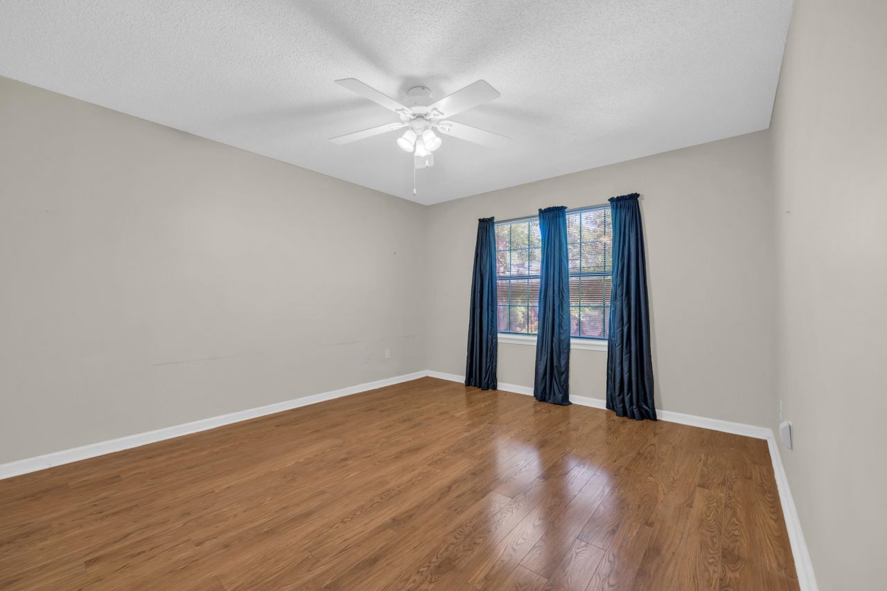 6612 Wintergreen Point Photo 17