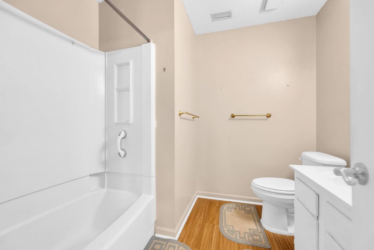 6612 Wintergreen Point Photo 20