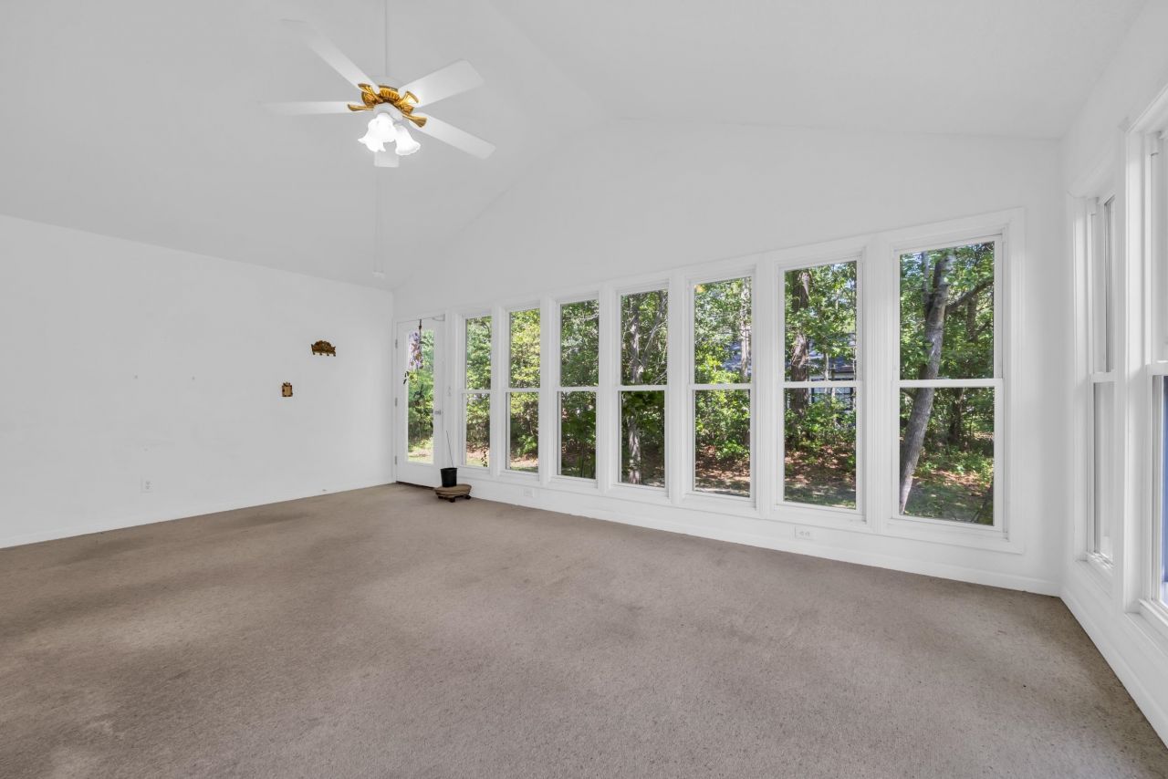 6612 Wintergreen Point Photo 21