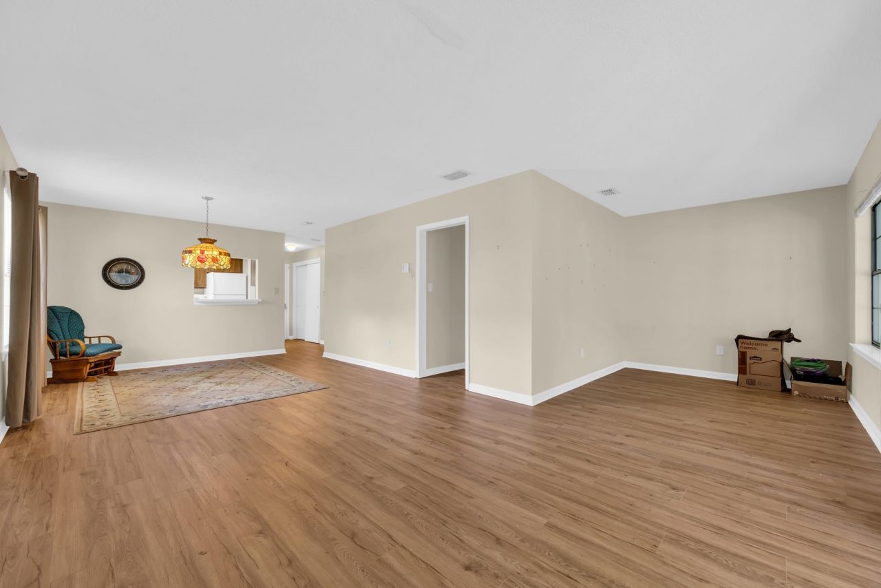 6612 Wintergreen Point Photo 9