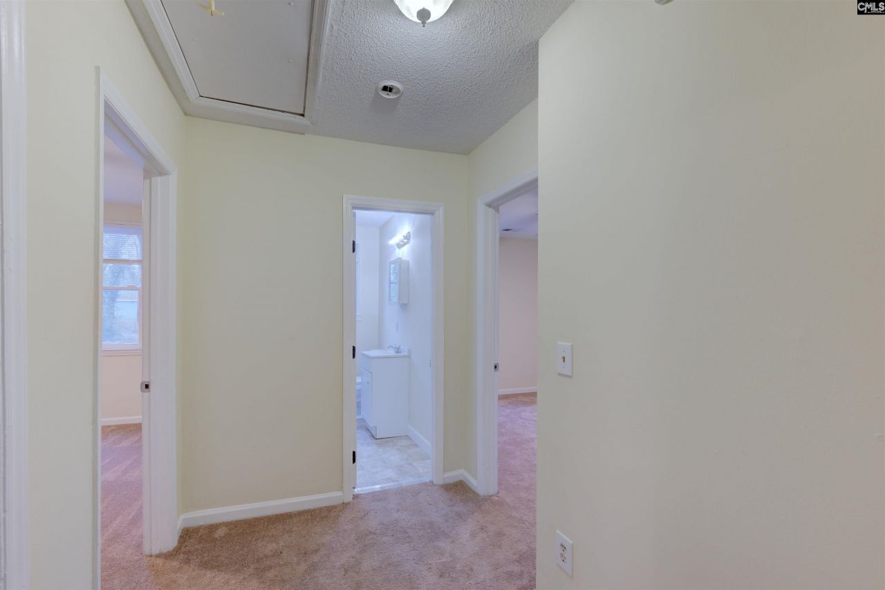 5525 Randall Avenue Photo 12