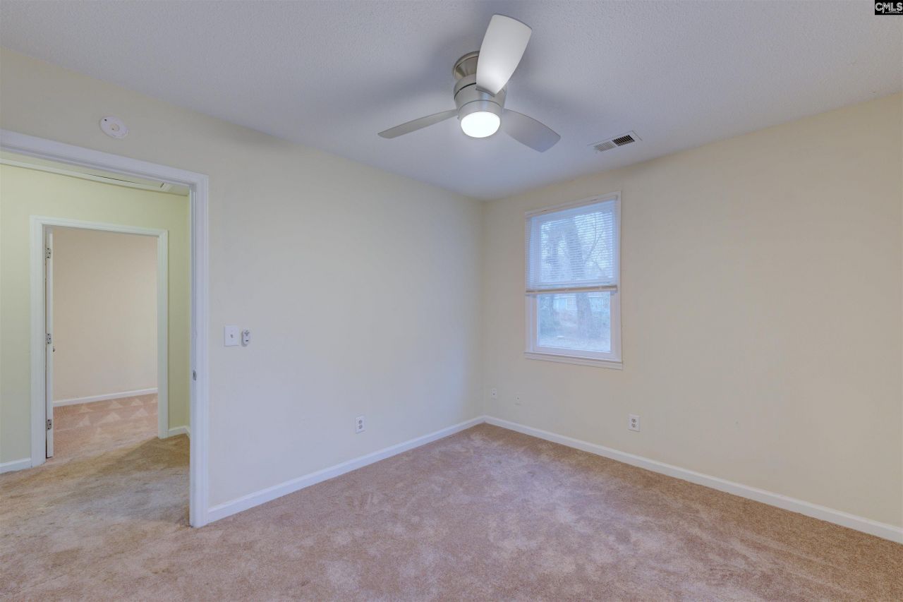 5525 Randall Avenue Photo 14