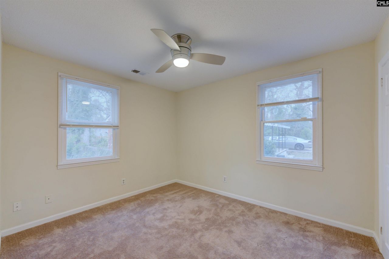5525 Randall Avenue Photo 15