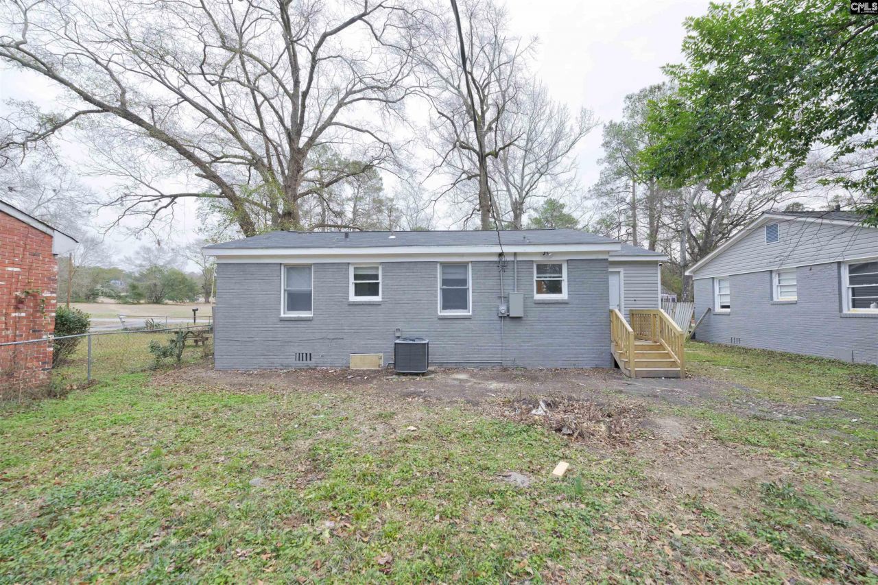 5525 Randall Avenue Photo 18