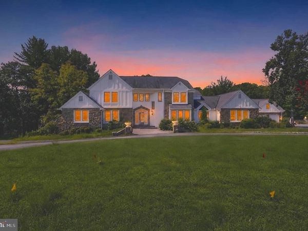 10240 DEMOCRACY BLVD, POTOMAC, MD 20854