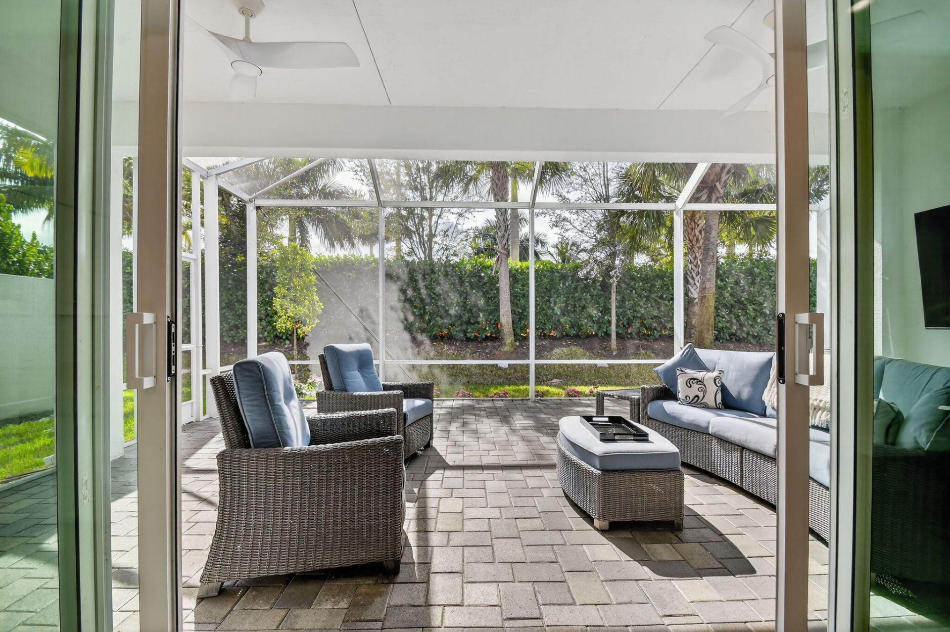 9352 Great Springs Drive, Boynton Beach, FL 33473 Photo