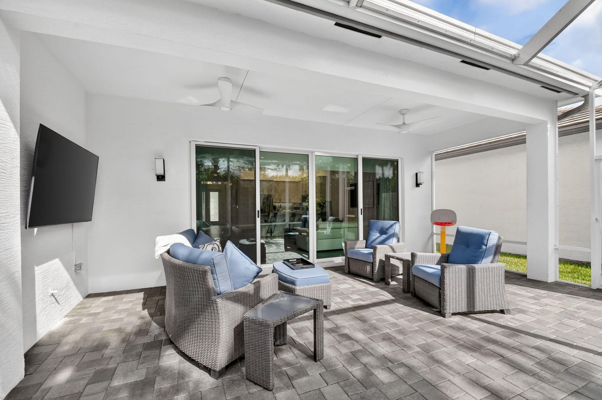 9352 Great Springs Drive, Boynton Beach, FL 33473 Photo