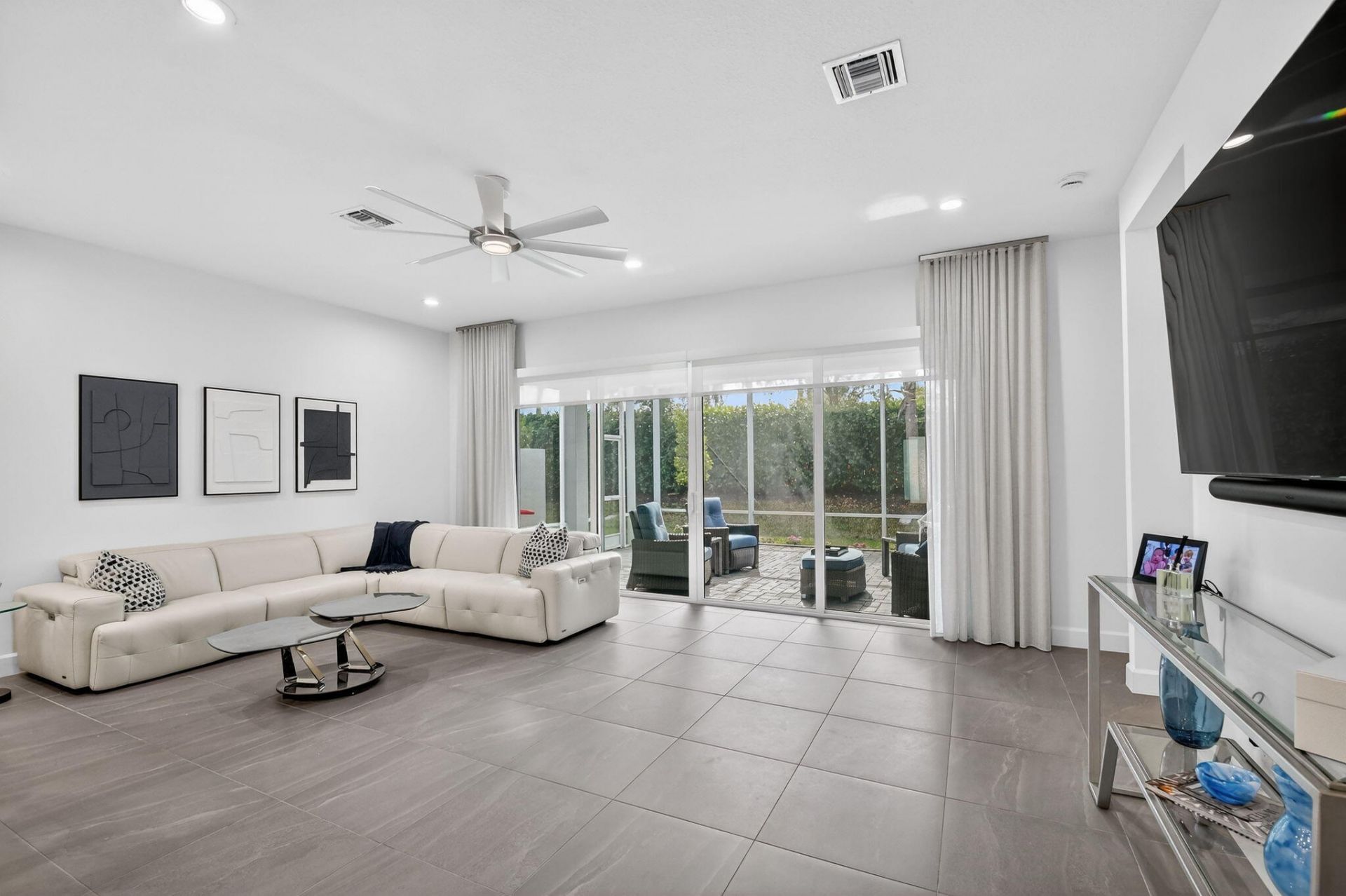 9352 Great Springs Drive, Boynton Beach, FL 33473 Photo