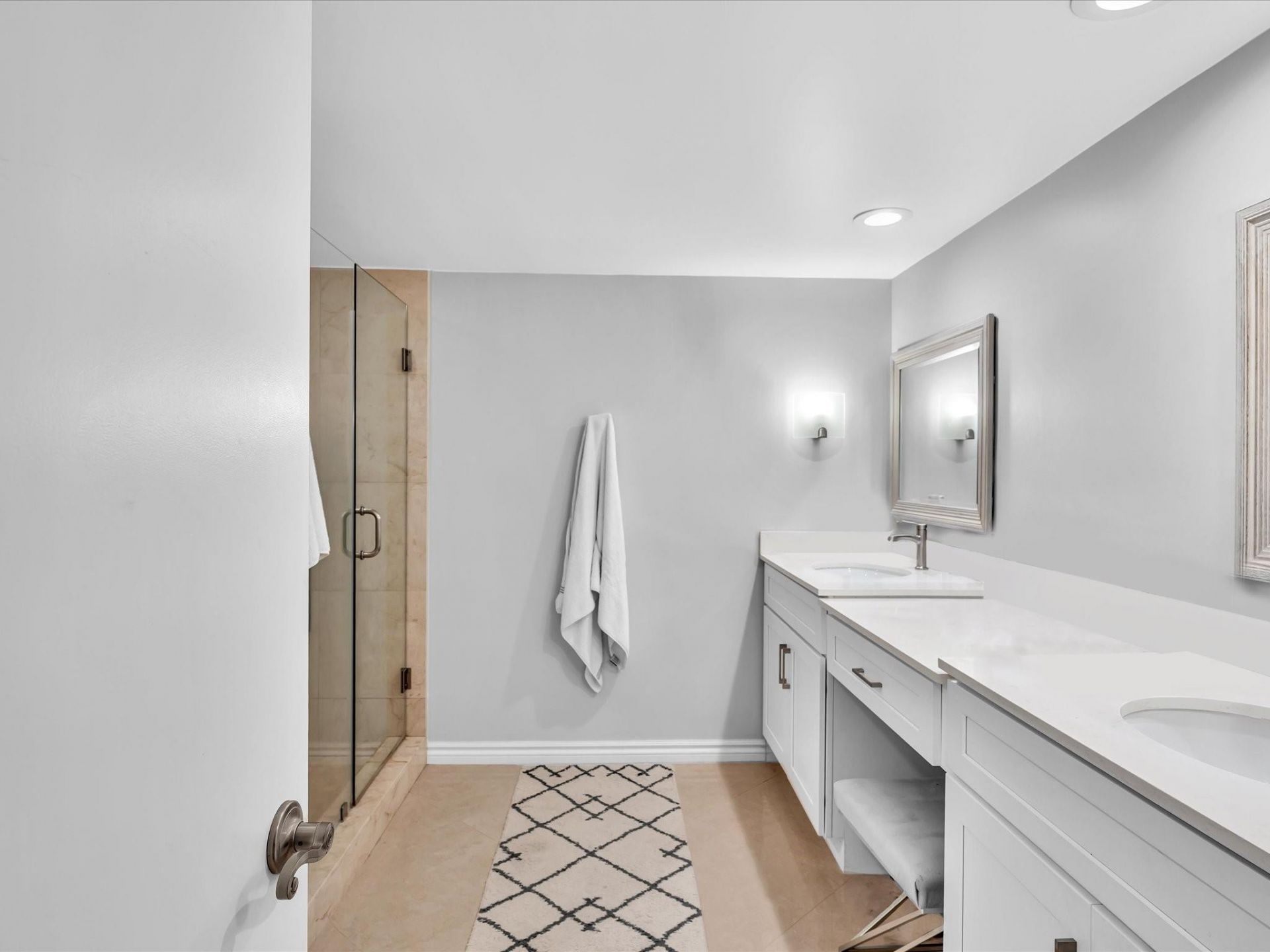 4300 N Ocean Boulevard, Unit 19H, Fort Lauderdale, FL 33308 Photo