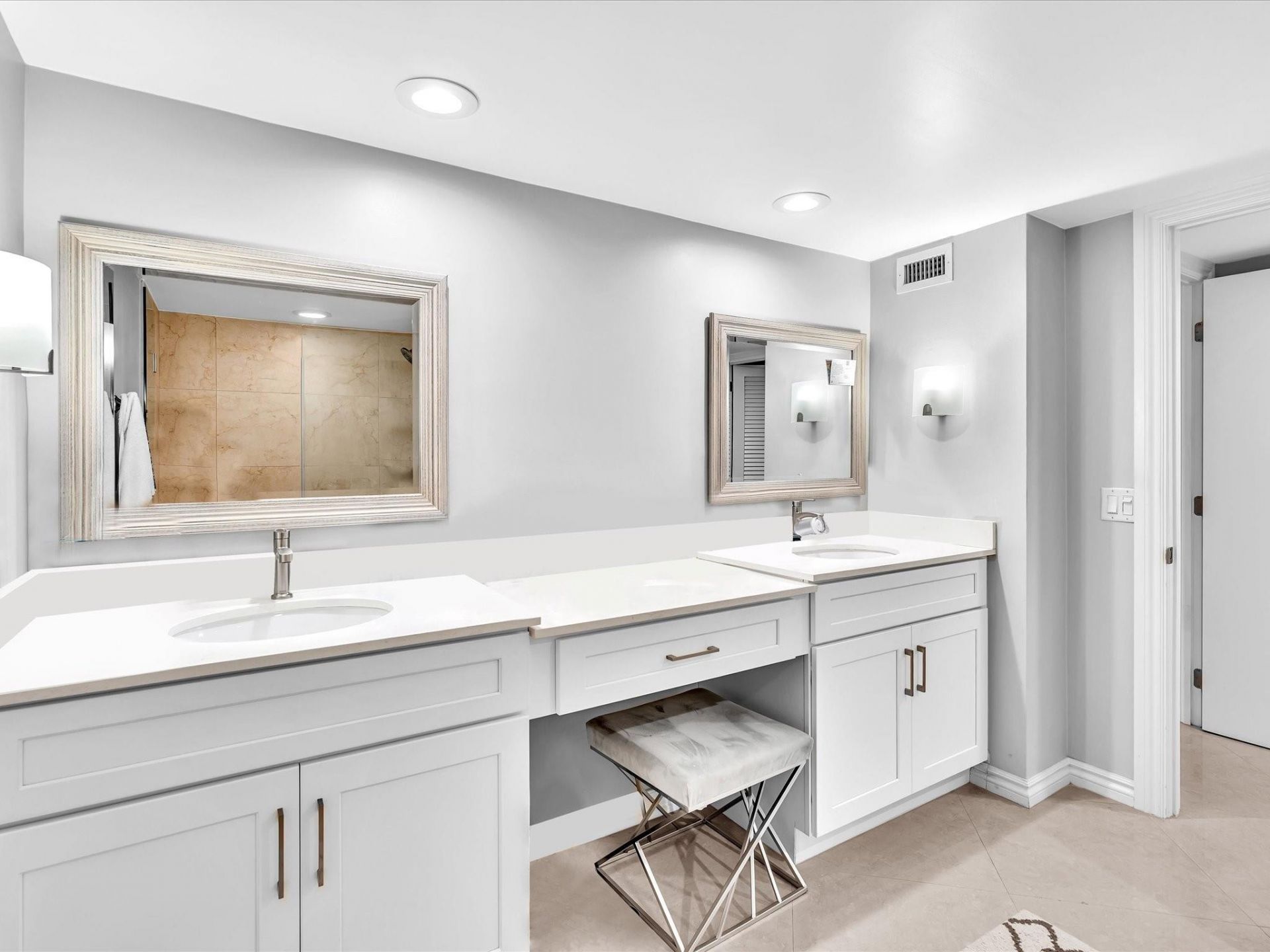 4300 N Ocean Boulevard, Unit 19H, Fort Lauderdale, FL 33308 Photo