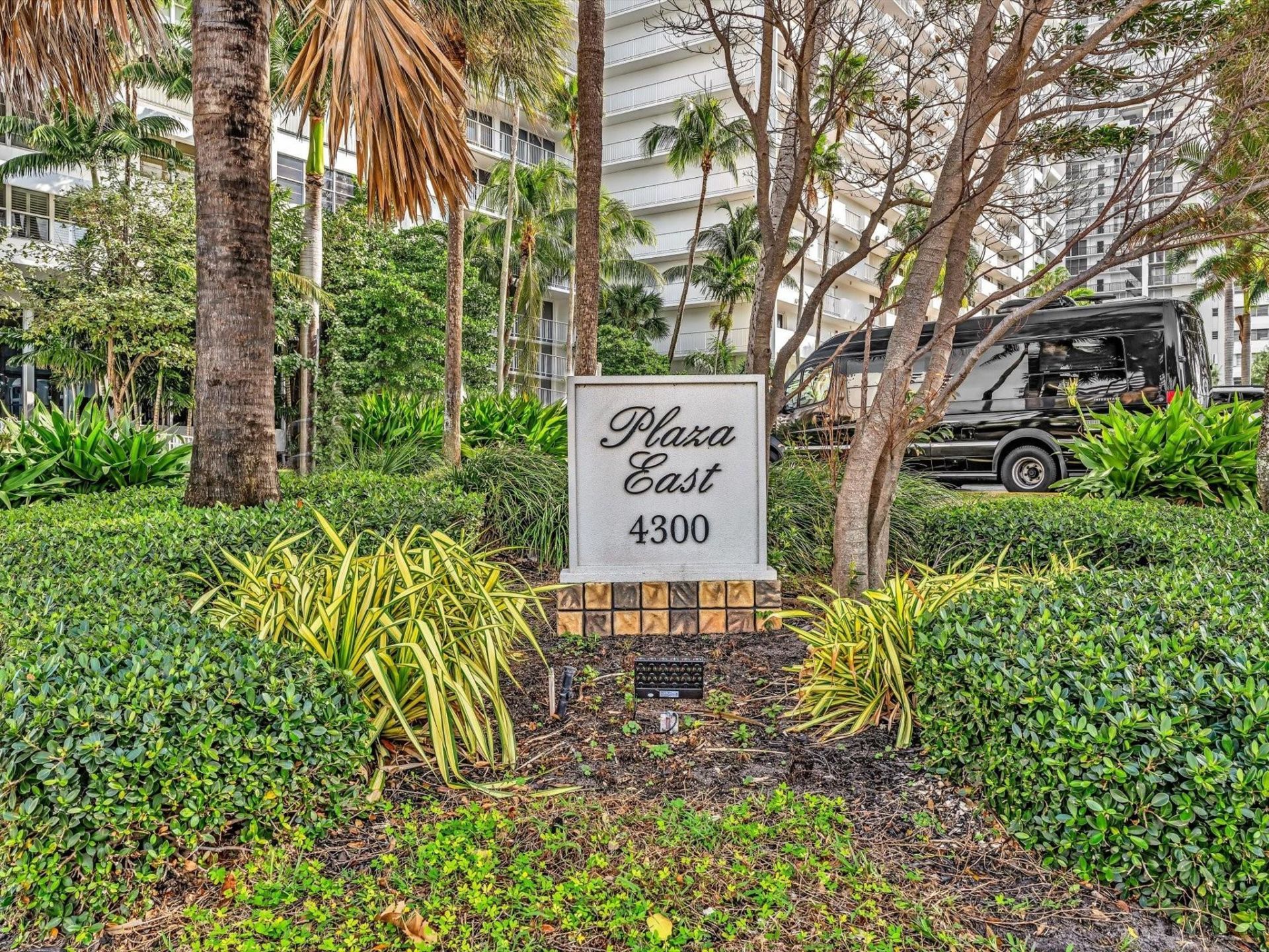 4300 N Ocean Boulevard, Unit 19H, Fort Lauderdale, FL 33308 Photo