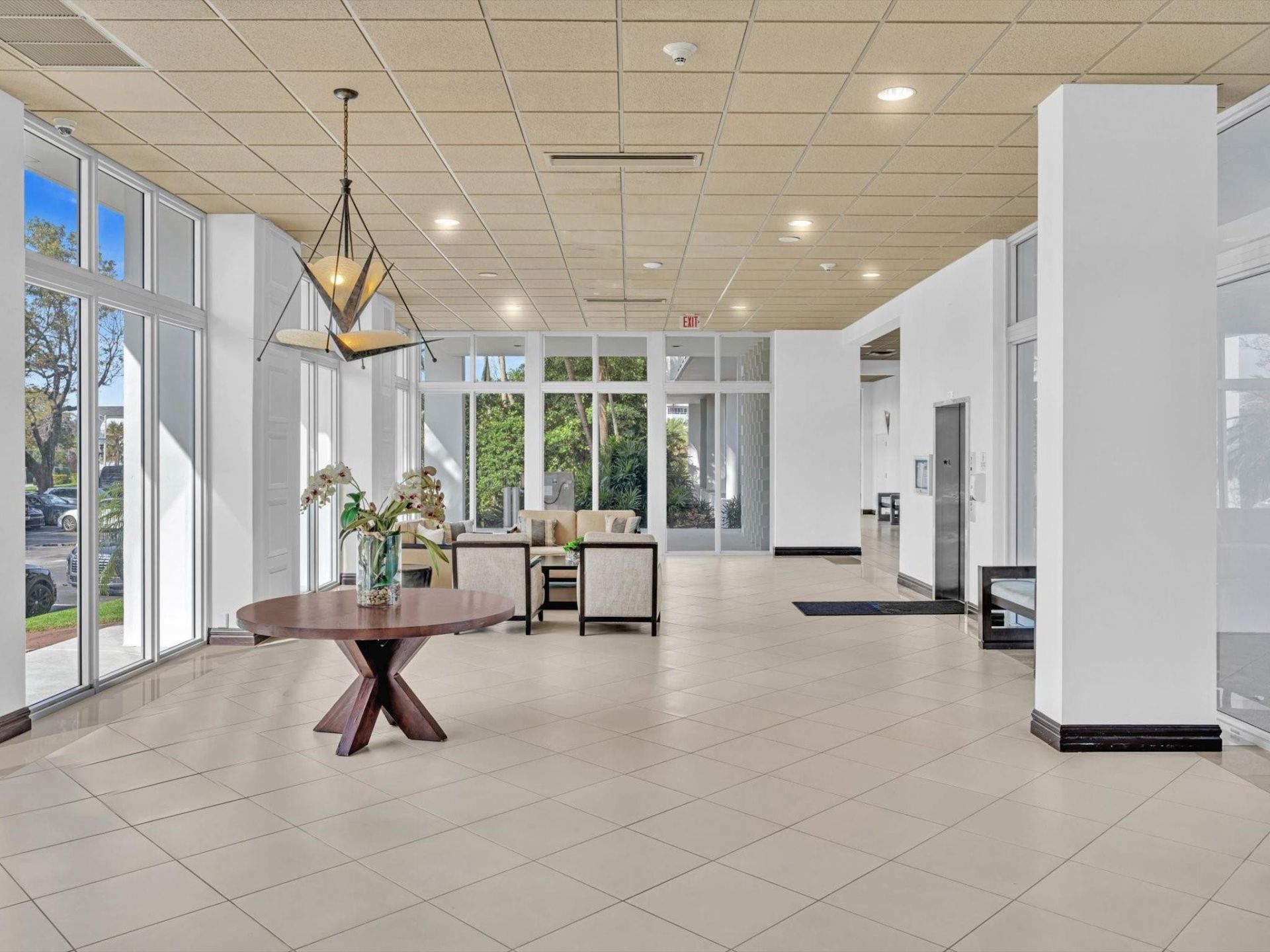 4300 N Ocean Boulevard, Unit 19H, Fort Lauderdale, FL 33308 Photo