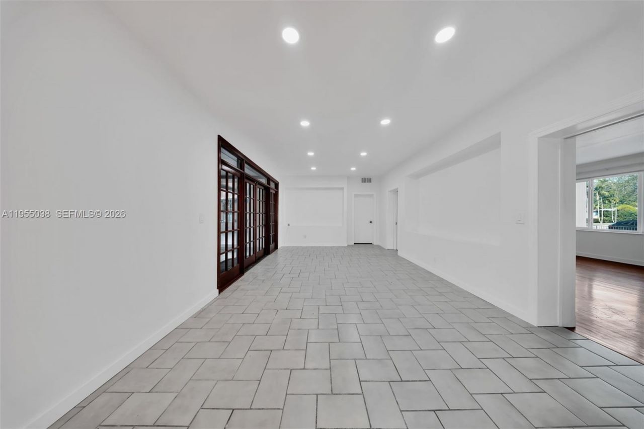 520 Morningside Dr, Miami Springs, FL 33166 Photo