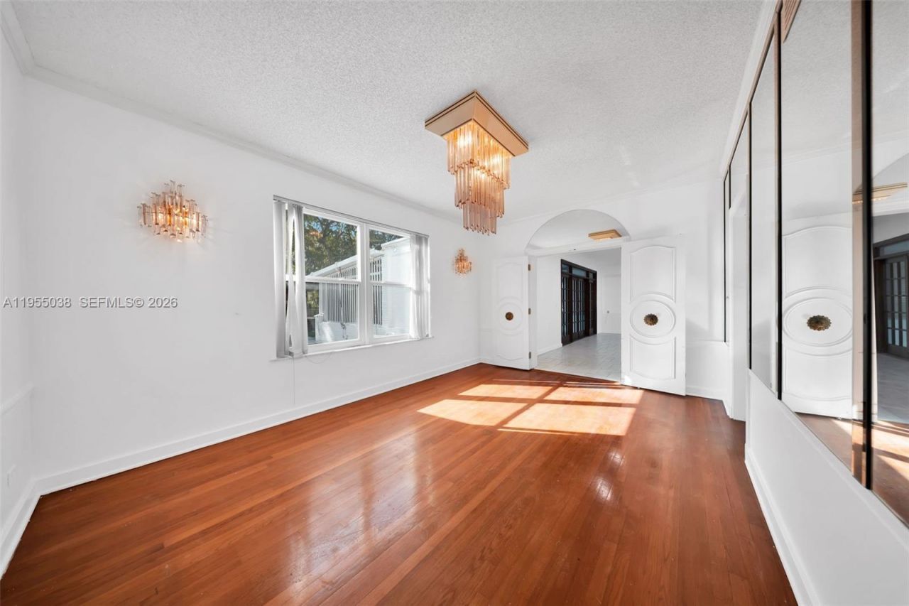 520 Morningside Dr, Miami Springs, FL 33166 Photo