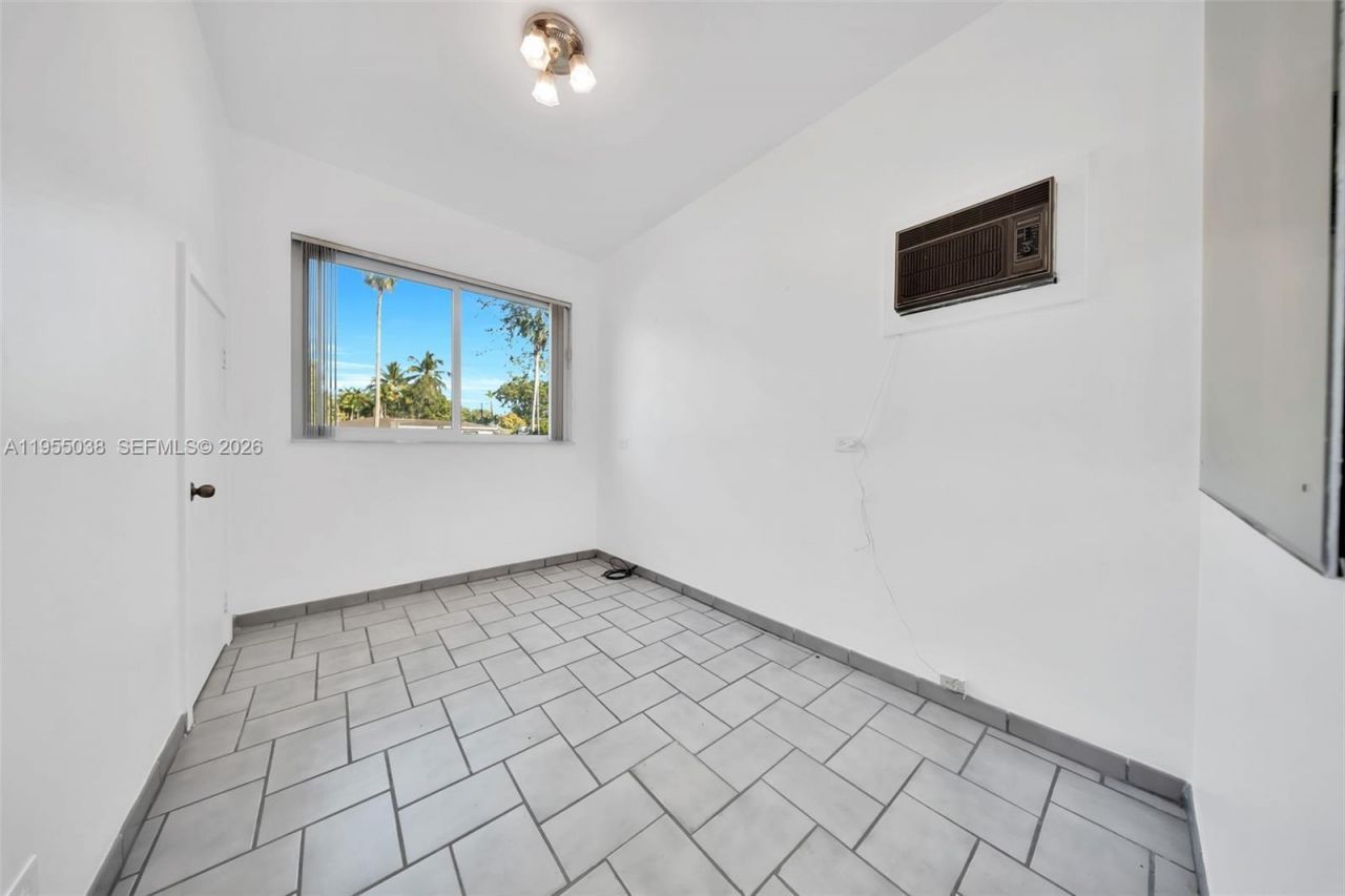 520 Morningside Dr, Miami Springs, FL 33166 Photo