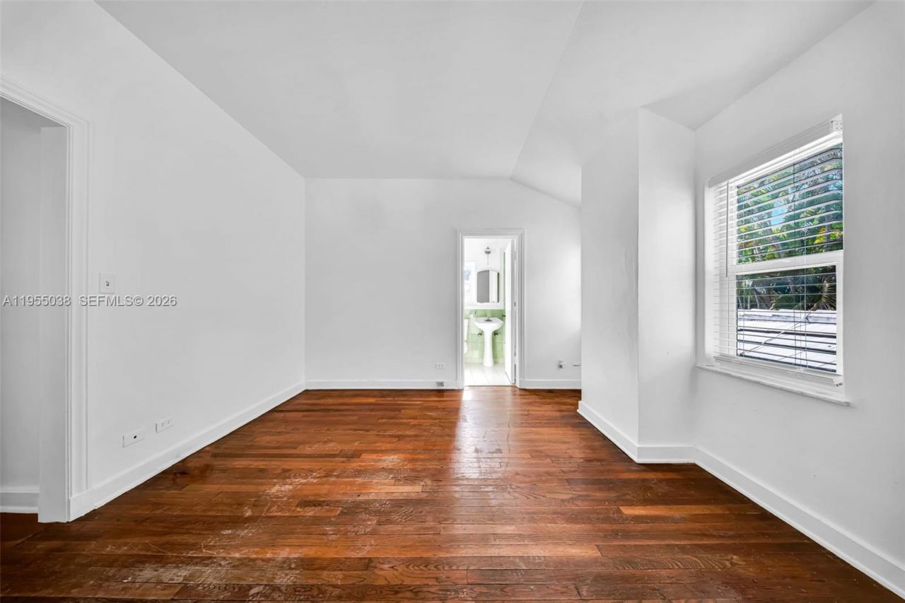 520 Morningside Dr, Miami Springs, FL 33166 Photo