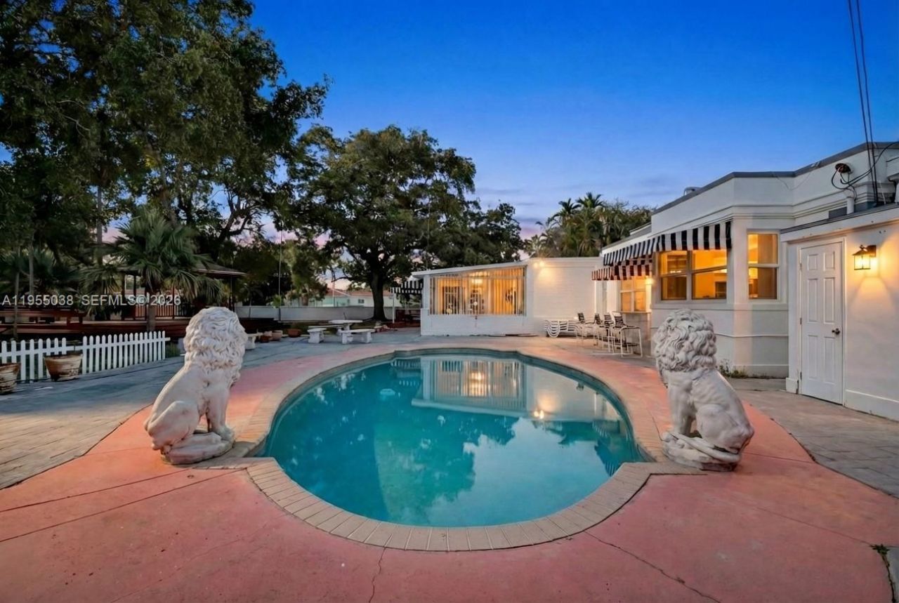 520 Morningside Dr, Miami Springs, FL 33166 Photo