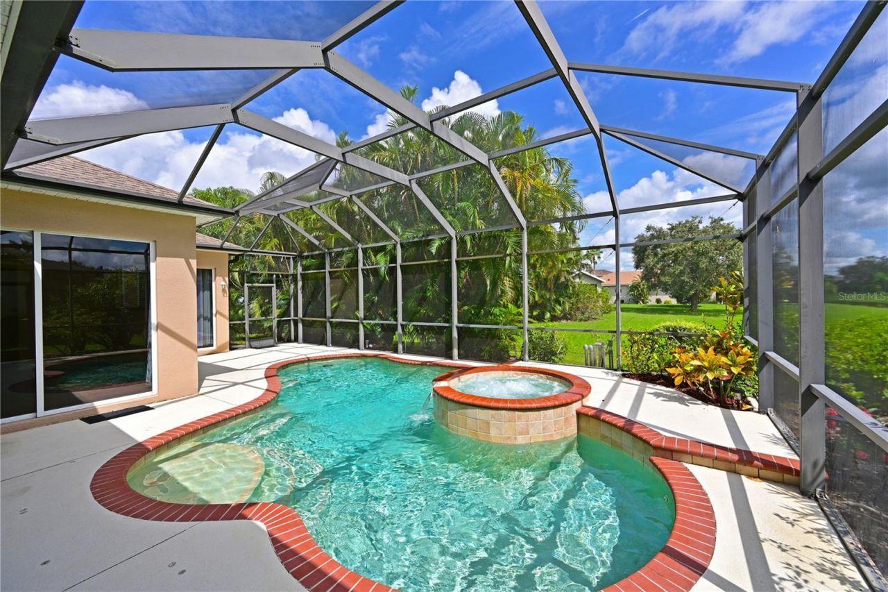 348 Snapdragon Loop, Bradenton, FL 34212 Photo