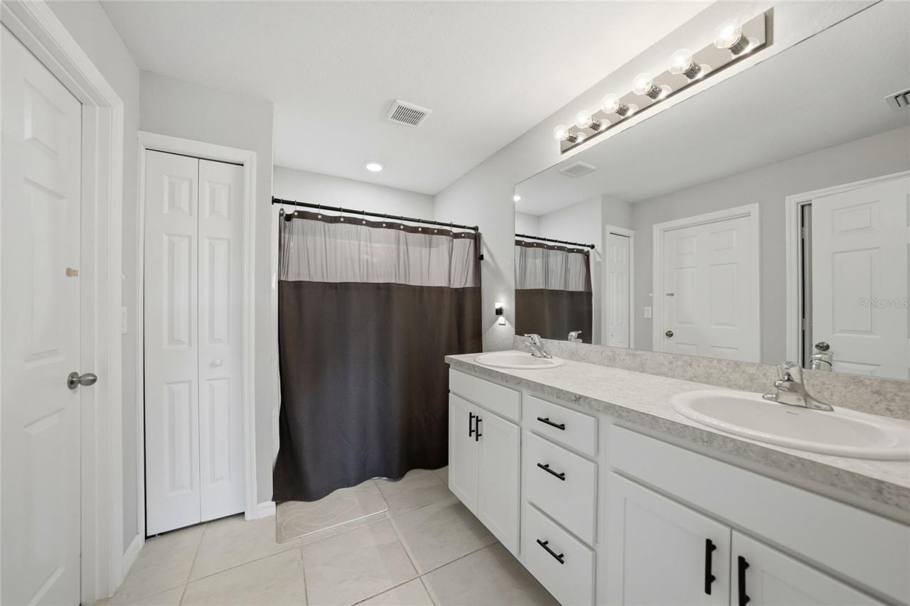 1923 Kester Avenue, Lehigh Acres, FL 33972 Photo