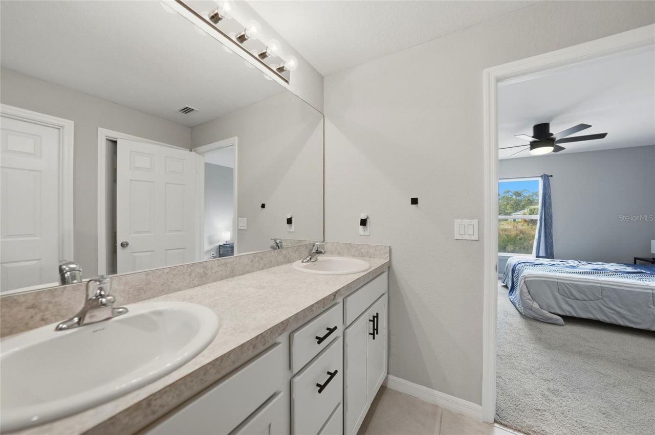 1923 Kester Avenue, Lehigh Acres, FL 33972 Photo