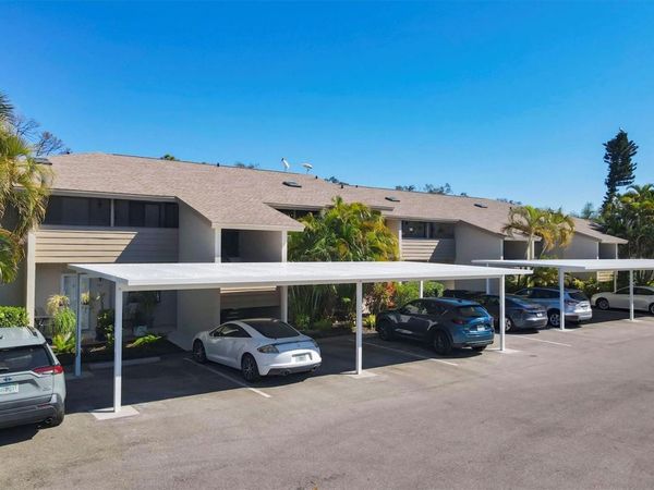 3363 CROSS CREEK DRIVE, Unit 3363, SARASOTA, FL 34231