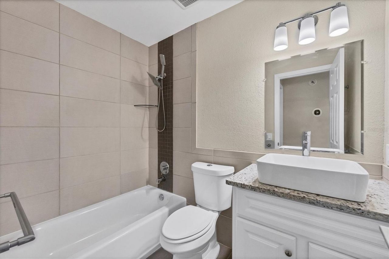 3363 Cross Creek Drive, Unit 3363, Sarasota, FL 34231 Photo