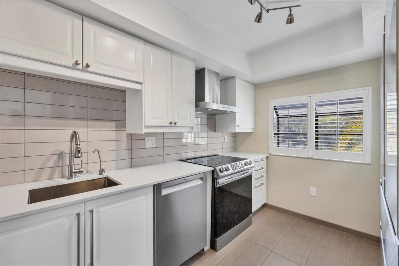 3363 Cross Creek Drive, Unit 3363, Sarasota, FL 34231 Photo