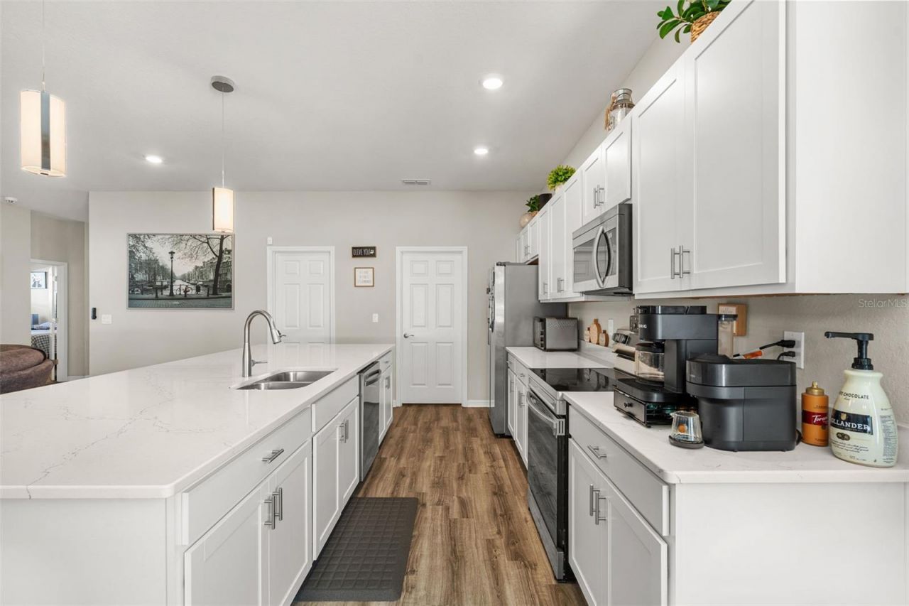 1056 Aruba Avenue, Mulberry, FL 33860 Photo