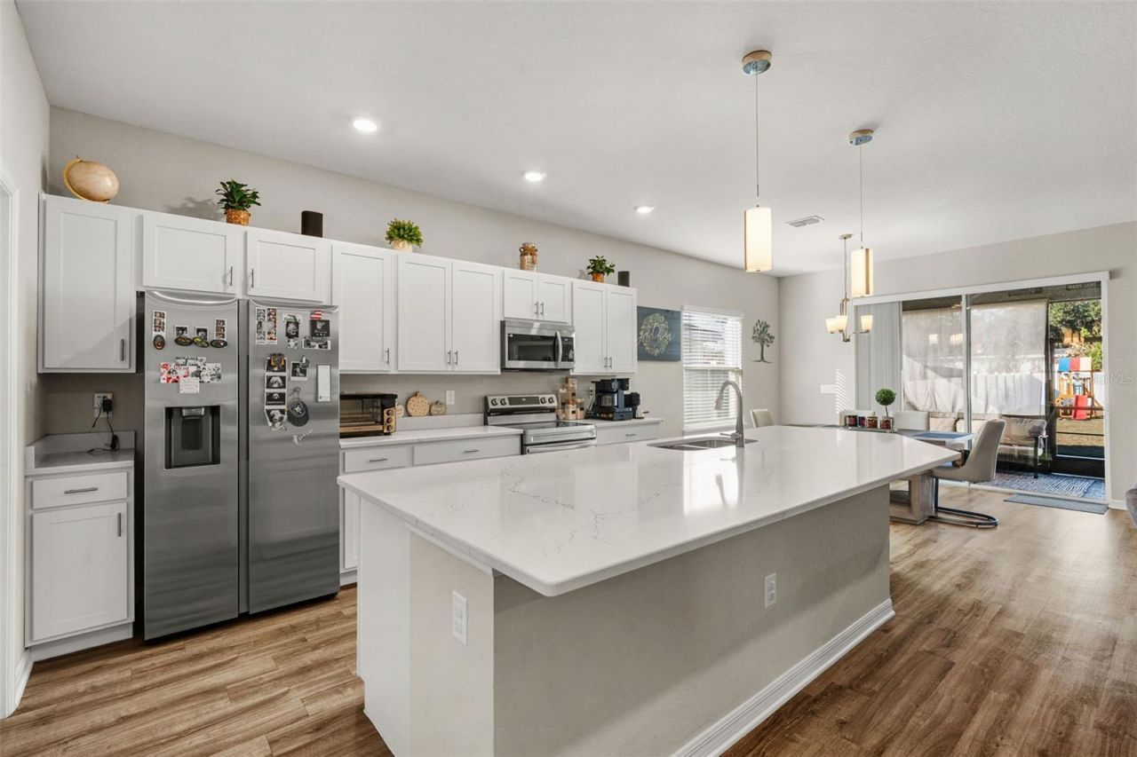 1056 Aruba Avenue, Mulberry, FL 33860 Photo