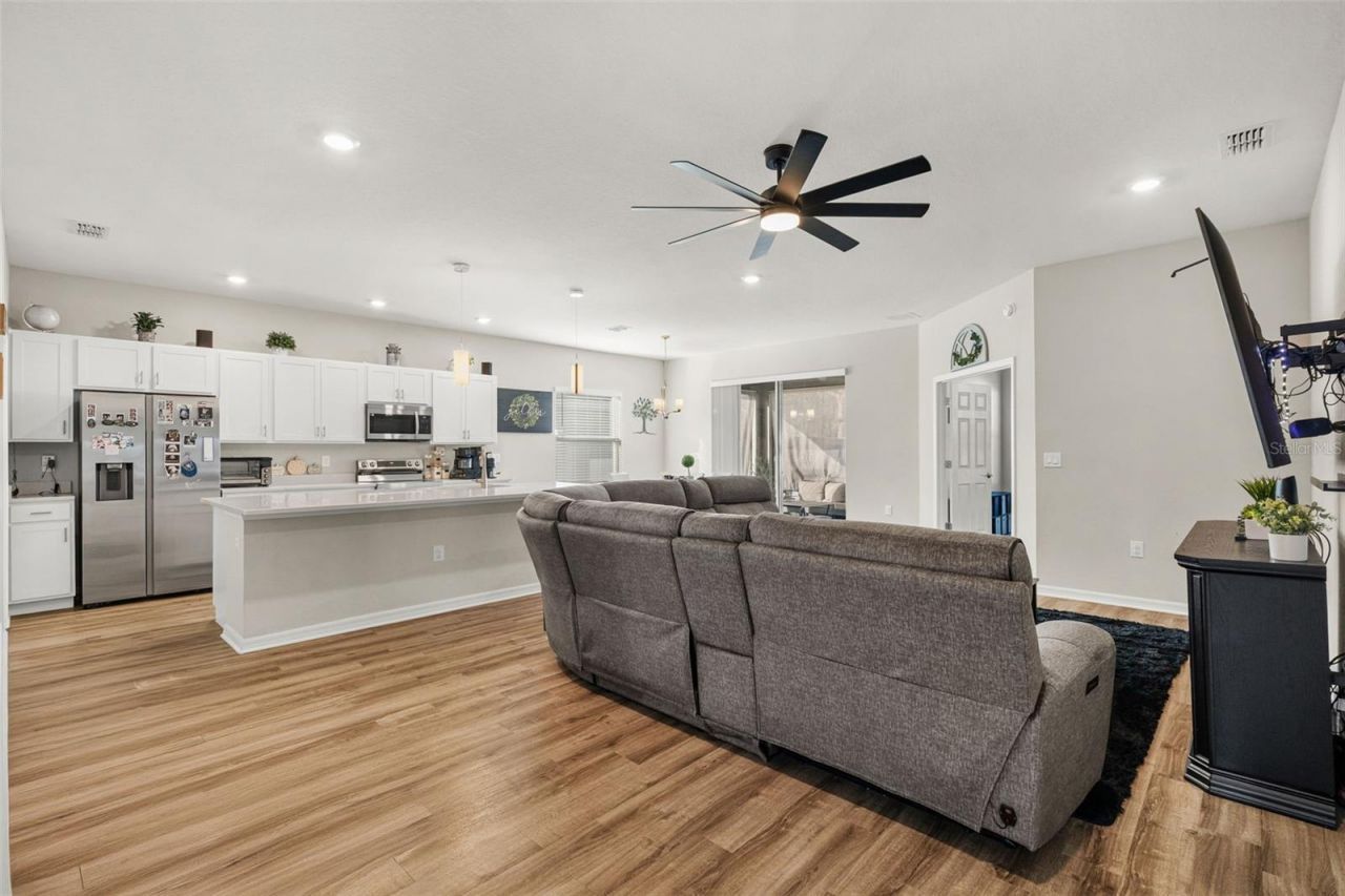 1056 Aruba Avenue, Mulberry, FL 33860 Photo