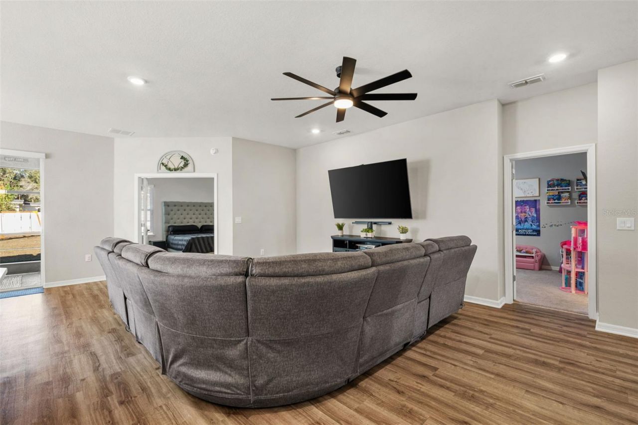 1056 Aruba Avenue, Mulberry, FL 33860 Photo