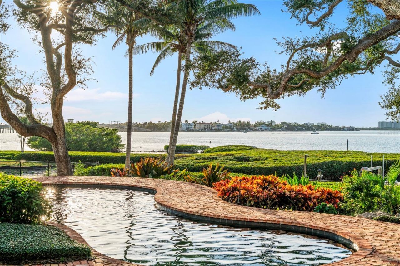 3000 Southwest Drive, Sarasota, FL 34239 Photo