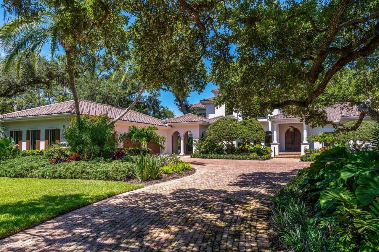 3000 Southwest Drive, Sarasota, FL 34239 Photo
