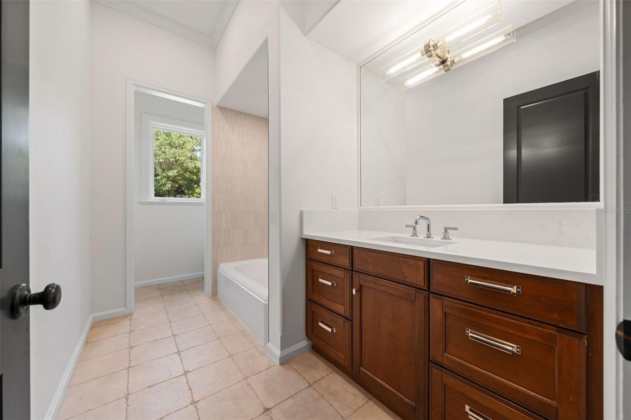 3000 Southwest Drive, Sarasota, FL 34239 Photo