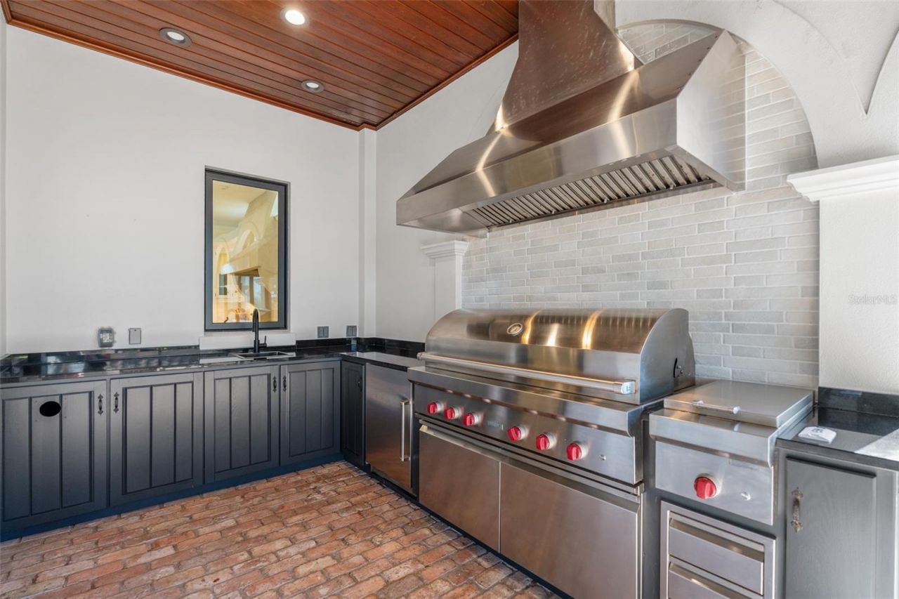 3000 Southwest Drive, Sarasota, FL 34239 Photo