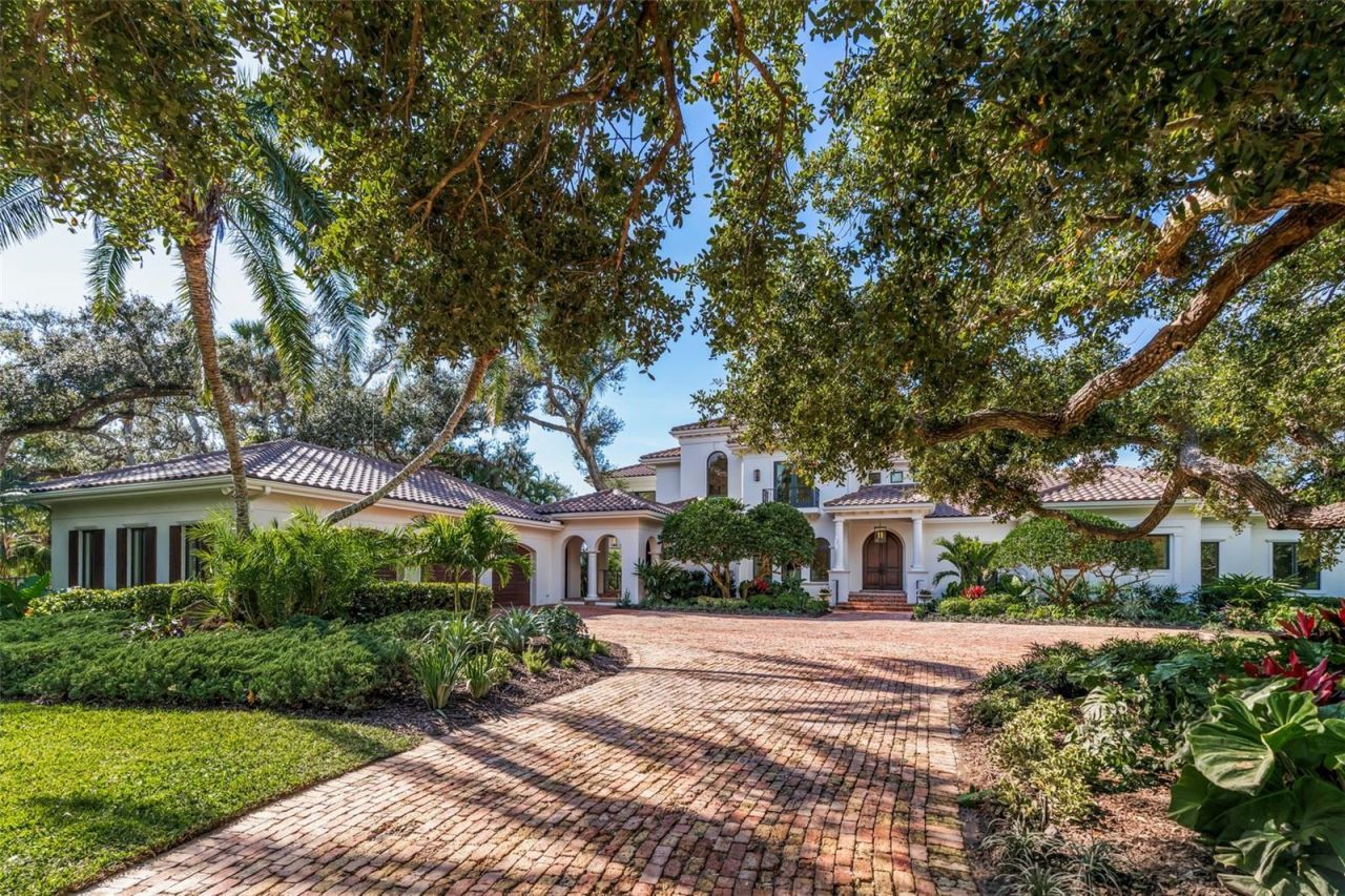 3000 Southwest Drive, Sarasota, FL 34239 Photo