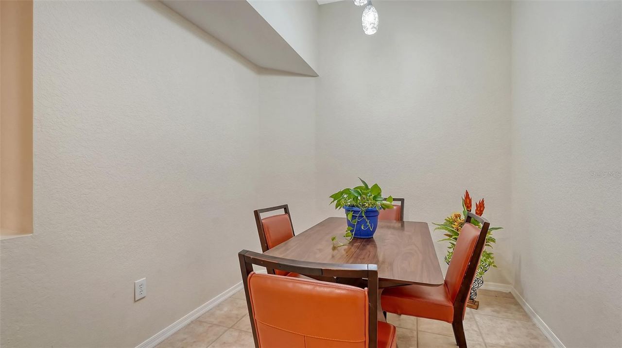 1064 N Tamiami Trail, Unit 1125, Sarasota, FL 34236 Photo