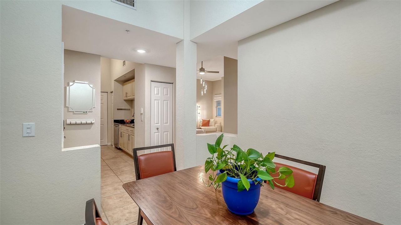 1064 N Tamiami Trail, Unit 1125, Sarasota, FL 34236 Photo