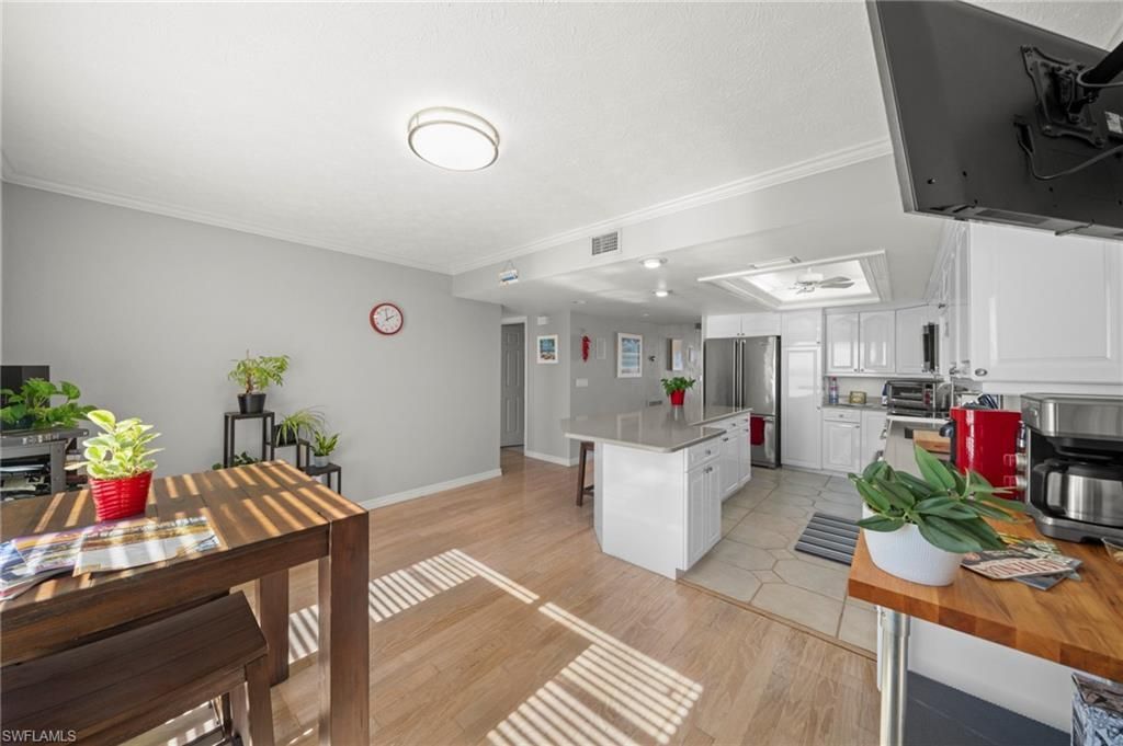 4013 SE 20th Pl, Unit 401, Cape Coral, FL 33904 Photo