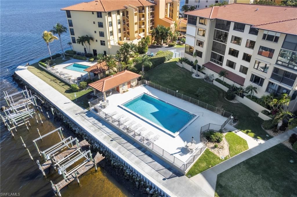 4013 SE 20th Pl, Unit 401, Cape Coral, FL 33904 Photo