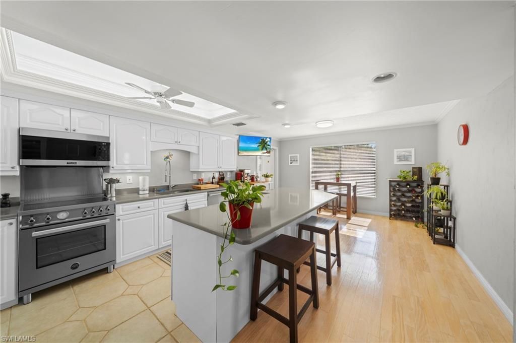 4013 SE 20th Pl, Unit 401, Cape Coral, FL 33904 Photo