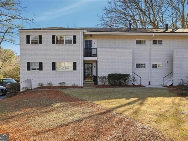311 Peachtree Hills Avenue NE, Unit 4A, Atlanta, GA 30305
