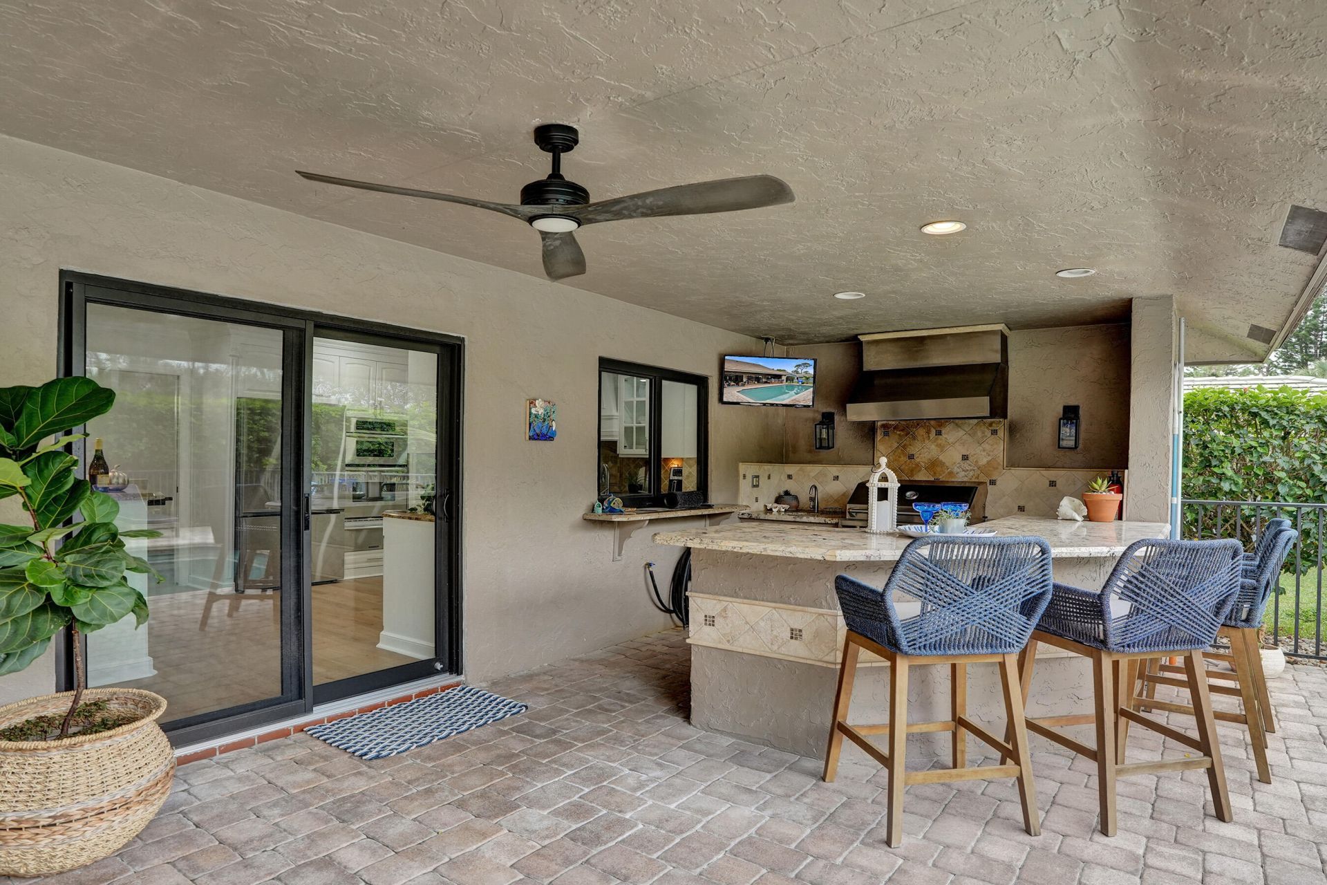 2413 NW 40th Circle, Boca Raton, FL 33431 Photo