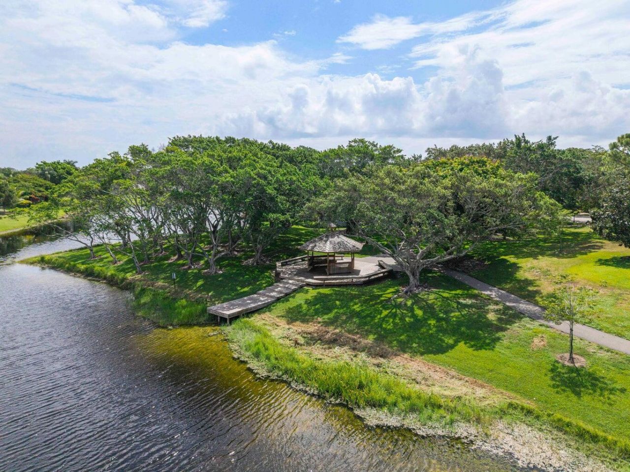 2413 NW 40th Circle, Boca Raton, FL 33431 Photo